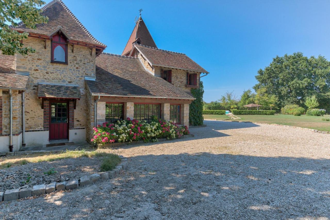 Appartement Manoir De La Comtesse à Chailly-en-Biere Extérieur photo